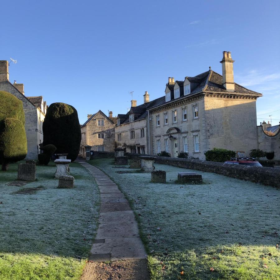 Cotswold Lodge ペインズウィック エクステリア 写真