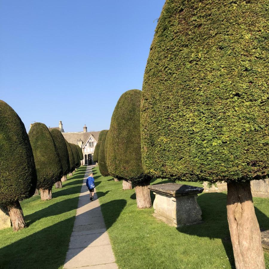 Cotswold Lodge ペインズウィック エクステリア 写真